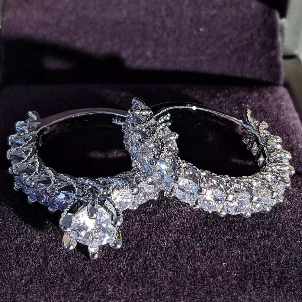 NEW Luxury 925 Sterling Silver Diamond Ring Set - Picture 4 of 8
